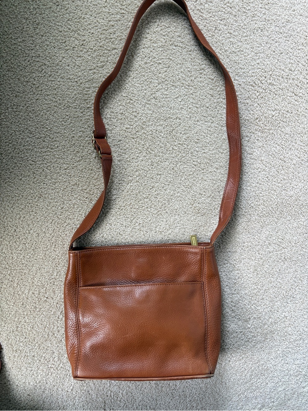 Vintage 1997 Coach Leather Crossbody Bag Cognac Saddle Brown Style 4924